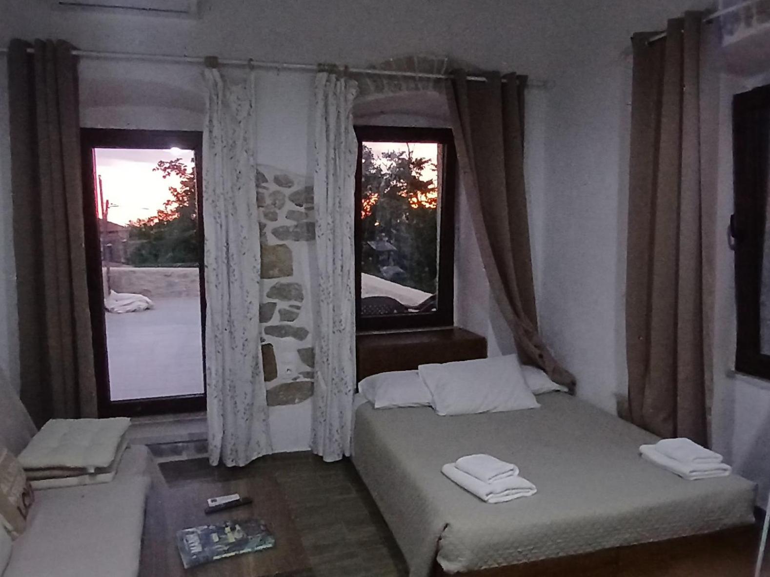 Pandera Areopoli Apartman Szoba fotó